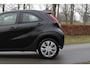Toyota Aygo X 1.0 VVT-i MT Play / Van 1e eigenaar / Achteruitrijcamera / Cruise control / Apple car play / All season banden