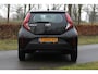 Toyota Aygo X 1.0 VVT-i MT Play / Van 1e eigenaar / Achteruitrijcamera / Cruise control / Apple car play / All season banden