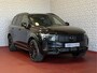 Volvo XC90 2.0 T8 456 PK PHEV AWD 7P BLACK EDITION PLUS LUCHTVERING SCHUIFDAK STOEL/STUUR.VERW ELEK.TREKHAAK HARMAN KARDON PANORAMA STANDKACHEL HEADUP ✅ Top Auto's Wijchen ,  Altijd een Ruim aanbod van Volvo's i  BUSINESS / CORE / BRIGHT / DARK / ULTRA DARK / PLUS DARK / BLACK EDITION  / ESSENTIAL / T6 / T8 ✅