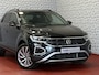 Volkswagen T-Roc 1.5 TSI 150PK EVO ADAP.CRUISE LED VIR.COCKPIT 18''LMV STOEL/.VERW. CAMERA TREKHAAK LMV 03.2025 HALF LEDER DODE.HOEK.DET ✅Top Auto's Wijchen✅ 170 Nieuwe en bijna nieuwe Auto's met : Benzine /  PHEV / Plug in hybrid / Hybrid / Mild hybrid / HEV /Keuze uit  R-Line / Style / Life etc