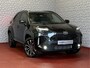 Toyota Yaris Cross 1.5 HYBRID DYNAMIC CAMERA LED ZWARTE HEMEL STOEL/STUUR VERW. 17''LMV KEYLESS