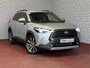 Toyota Corolla Cross HYBRID 140 STYLE STOEL/STUUR VERW. ELEK.KLEP LED KEYLESS CARPLAY NAVI CAMERA ADAP CRUISE PDC ✅Top Auto's Wijchen✅ 170 Nieuwe en bijna nieuwe Auto's met : Benzine /  PHEV / Plug in hybrid / Hybrid / Mild hybrid / HEV /