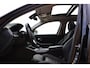 BMW 3-Serie touring 330e Advantage Pano l Leder l Driver Assistance Pack l Stuur sto