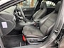 Mercedes-Benz A-klasse 180 Business Solution AMG Automaat Dak Nav