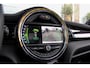 MINI Mini Electric Cooper SE Yours 33 kWh | Dakraam | Harman kardon | Keyless entry | Sportstoelen | Camera | Head-up display | Stoelverwarming | LED | DAB | High beam assist | Climate control