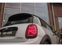 MINI Mini Electric Cooper SE Yours 33 kWh | Dakraam | Harman kardon | Keyless entry | Sportstoelen | Camera | Head-up display | Stoelverwarming | LED | DAB | High beam assist | Climate control