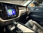 Volvo XC60 2.0 T5 Inscription. Pano. Apple-carplay. Navi. Leer. Winterwielen. Hollandse auto met NAP