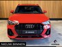 Audi Q3 45 TFSI e S edition. Pano. 2X S-Line. Apple-carplay. Blackline. 19 inch.
