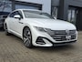 Volkswagen Arteon Shooting Brake 1.4 TSI eHybrid R-Line Business+ + PANO DAK + MASSAGE + ALCANTARA R STOELEN