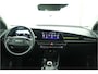 Kia Niro EV DynamicLine 64.8 kWh - Climate control - Keyless entry - Navigatie - Adaptive cruise control - Bluetooth - Apple Carplay/Android Auto - Fabrieksgarantie t/m 30-06-2030