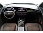 Kia Niro EV DynamicLine 64.8 kWh - PDC - Achteruitrijcamera - Apple carplay / Android auto - Climate control - Fabrieksgarantie t/m 30-06-2030
