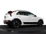 Kia Niro EV DynamicLine 64.8 kWh - PDC - Achteruitrijcamera - Apple carplay / Android auto - Climate control - Fabrieksgarantie t/m 30-06-2030