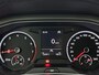 Volkswagen T-Roc 1.0 TSI Style 110 PK | handgeschakeld | Cruise Control Adaptief | Airco | Bluetooth | Parkeersensoren voor en achter |