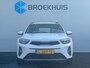 Kia Stonic 1.0 T-GDi MHEV DynamicLine 6-bak 112PK | Trekhaak | Luxe Stof | Glans Exterieur | Achteruitrijcamera + Sensor Achter | Airco | Adaptieve Cruise Control | Start/Stop | ESP | AEB | ASR | ABS | Rijstrook correctie | Bluetooth | LED | 15" LMV