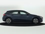 Mercedes-Benz A-klasse 250 e Plug-In Hybride | Parkeerpakket met Camera | Stoelverwarming | DAB | LED verlichting | Cruise Controle | Inclusief 24 maanden Mercedes-Benz Certified garantie voor Europa.