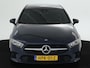 Mercedes-Benz A-klasse 250 e Plug-In Hybride | Parkeerpakket met Camera | Stoelverwarming | DAB | LED verlichting | Cruise Controle | Inclusief 24 maanden Mercedes-Benz Certified garantie voor Europa.