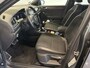 Volkswagen T-Roc 1.5 TSI Sport 150 PK DSG | Panorama dak | Parkeercamera | Stoel- en stuurverwarming  | Elektrische achterklep |