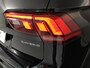 Volkswagen Tiguan 1.4 TSI eHybrid R-Line Business 245 PK PHEV | Navigatie | Panorama dak | Black Style | Assistentie pakket | Parkeer camera |