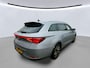 SEAT Leon Sportstourer 1.5 TSI Style Launch Edition / TREKHAAK/ DIGITAL DASH/ NAVI/ PARK. SENSOREN V&A/ CAMERA/ 16"LMV
