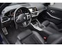 BMW 3-Serie Touring 318i M Sport ORG.NED / PANORAMADAK / DIGITALE TELLERS / LEER / NAP / DEALER-ONDERHOUDEN
