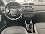 Skoda Fabia Combi 1.0 TSI Ambition / SMARTLINK/ AIRCO/ PARKEER SENSOREN/ METALLIC LAK/ CRUISE CONTROL/ DAB/ ARMSTEUN/ ISOFIX