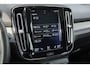 Volvo XC40 2.0 T5 248Pk Aut | AWD | R-Design Intro Edition | Achteruitrijcamera | Panoramadak | Trekhaak | 20''