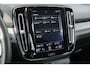 Volvo XC40 2.0 T5 248Pk Aut | AWD | R-Design Intro Edition | Achteruitrijcamera | Panoramadak | Trekhaak | 20''