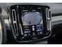 Volvo XC40 2.0 T5 248Pk Aut | AWD | R-Design Intro Edition | Achteruitrijcamera | Panoramadak | Trekhaak | 20''