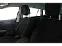 Skoda Scala Ambition 1.0 TSI 110pk Cruise control, Parkeersensor achter, App connect, LED koplampen, Airco, DAB, Radio, Bluetooth
