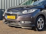 Honda HR-V 1.5 i-VTEC 130pk CVT Automaat Executive WINTERSALE | Stoelverwarming | Parkeer Sensoren | Cruise Control | Lane Assist | Bluetooth Carkit | Navigatie