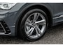 Volkswagen Tiguan 1.4Tsi e-Hybrid 245Pk Aut. | Plug-In Hybride | R-Line | Panoramadak | Achteruitrijcamera | Trekhaak | 19''
