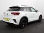 Volkswagen T-Roc 1.5 TSI R-Line+Blackpack Climate control | Adaptieve cruise control | LED | Navigatie | Achteruitrijcamera | Parkeersensoren | Apple Carplay/ Android Auto | Radio