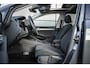 Volkswagen Golf 1.5 eHybrid 204pk Life Edition | Panoramdak | Trekhaak Wegklapbaar | 18" Velgen