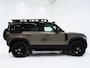 Land Rover Defender 110 2.0 P400e Urban | Panoramadak | Explorer Pack | LIghtbar | 360 | Trekhaak | Meridian | Sidesteps | Carplay