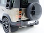 Land Rover Defender 110 2.0 P400e Urban | Panoramadak | Explorer Pack | LIghtbar | 360 | Trekhaak | Meridian | Sidesteps | Carplay