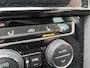 Volkswagen Golf 1.5 TSI Highline / AUTOMAAT/ ADAPT. CRUISE/ DIGITAL DASH/ APP-CONNECT/ LED/  PARK. SENSOREN + CAMERA/ NAVI/ CLIMA/ STOEL VERWARM.