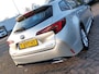 Toyota Corolla Touring Sports 1.8 Hybrid 140 Active | Origineel NL | Navi | Apple Carplay+Android Auto | Clima | Adap.Cruise | Achteruitrijcamera | Led Koplampen | Rijstrook+Licht+Regensensor | Mistlampen | 16''lm