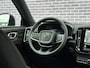 Volvo EX40 Single Motor Extended Range Plus 82 kWh | Europa | Stoel/stuur verwarming | Keyless entry/start | Memory | Harman/Kardon | Adaptief | Pilot Assist |