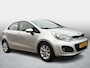 Kia Rio 1.2 CVVT Super Pack / Cruise control / Clima / Start-Stop / Dealer onderhouden /