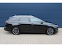 Kia Ceed Sw 1.5 T-GDi 140pk GT-Line WINTERSALE | Climate Control | Stoel-/Stuurverwarming | Elek. Achterklep | Camera | Schuif-/Kanteldak | Apple Carplay |