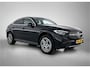 Mercedes-Benz GLC Coupe 300 e 4Matic AMG Plug-In Hybride | Trekhaak | Sfeerverlichting | Car Play | Parkeerpakket met Camera | Stuur en Stoelverwarming | Inclusief 24 maanden Mercedes-Benz Certified garantie voor Europa.
