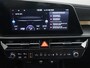 Kia Niro EV DynamicLine 64.8 kWh - SOH 98,9% - Airco - Apple Carplay/Android Auto - Cruise Control Adaptief - Navigatie - File Assistent - Fabrieksgarantie tot 07-2031
