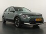 Kia Niro EV DynamicLine 64.8 kWh - SOH 98,9% - Airco - Apple Carplay/Android Auto - Cruise Control Adaptief - Navigatie - File Assistent - Fabrieksgarantie tot 07-2031