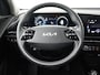 Kia Niro EV DynamicLine 64.8 kWh - SOH 98,9% - Airco - Apple Carplay/Android Auto - Cruise Control Adaptief - Navigatie - File Assistent - Fabrieksgarantie tot 07-2031