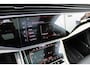 Audi Q8 60 TFSI e quattro Competition 462PK | Nachtzicht | Softclose | Carbon | B&O | Pano | Massage | Alcantara hemel