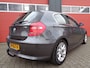 BMW 1-Serie 118i Business Line 143PK Automaat Airco LMV NL-Auto