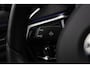 BMW 5-Serie Touring 520d M-Sport *Pano*4-Wiel besturing*Head-Up*Trekhaak*