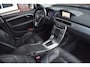 Volvo V70 2.0 D4 R-Edition - 5 cilinder! - nette auto. Wij zijn op afspraak geopend! Graag bellen voor uw komst.