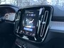 Volvo XC40 2.0 T5 AWD Intro Edition | Panoramadak | Trekhaak | 360 Camera | Harman/Kardon |