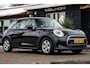 MINI One Mini 1.5 Essential NL Auto I NAP I Navigatie I Climate I Cruise I Dealeronderhouden I 1e Eigenaar I BTW Auto